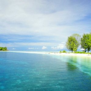 wisata-pulau-dodola-pulau-surganya-dari-morotai-3-l